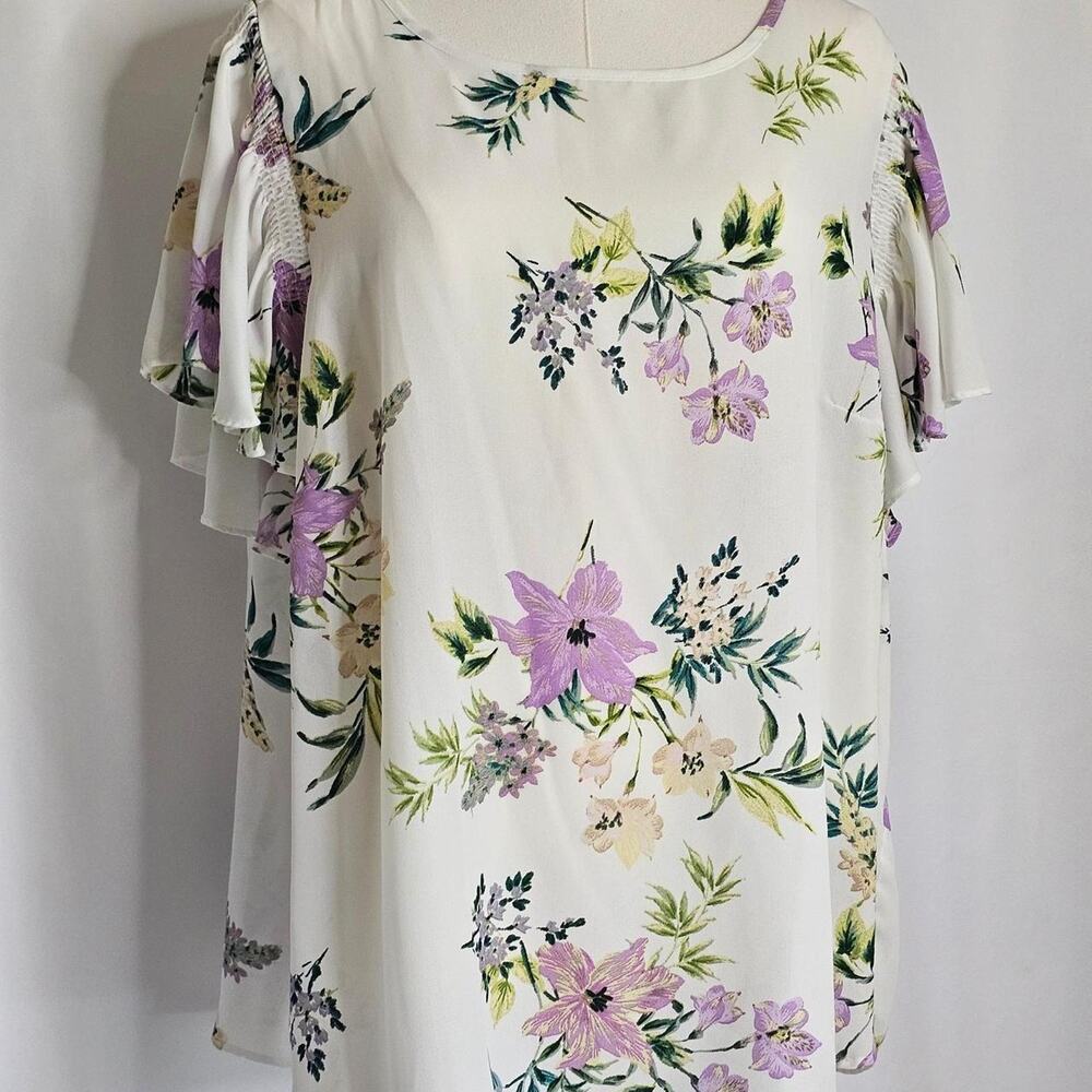 Lifestyle Attitude 2x Flowy White/Lilac Floral‎ Blouse